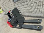 2014 Raymond 8510 order picker - Image 10