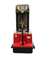 ELF-WS33118 Electric Stacker with adjustable Legs 3300 lbs. - Image 3
