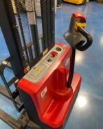 ELF-WS33118 Electric Stacker with adjustable Legs 3300 lbs. - Image 5