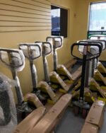 Pallet Truck 27×72 Double Wheel (Jigger) 3300 Lbs - Image 4