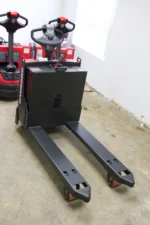 Raymond 8210 Electric Pallet jack (Walk-Behind) - Image 8