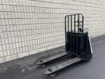 CROWN WALKIE ELECTRIC 4500 LBS. - Image 3