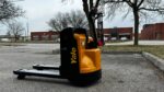 Yale 4500 LBS. ELECTRIC PALLETJACK/WALKIE - Image 2