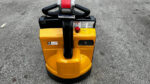 Yale 4500 LBS. ELECTRIC PALLETJACK/WALKIE - Image 5