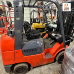 Used Toyota 7FGCU30 Propane Forklift 252206 – 6,000 lbs - Image 4