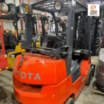 Used Toyota 7FGCU30 Propane Forklift 252206 – 6,000 lbs - Image 5
